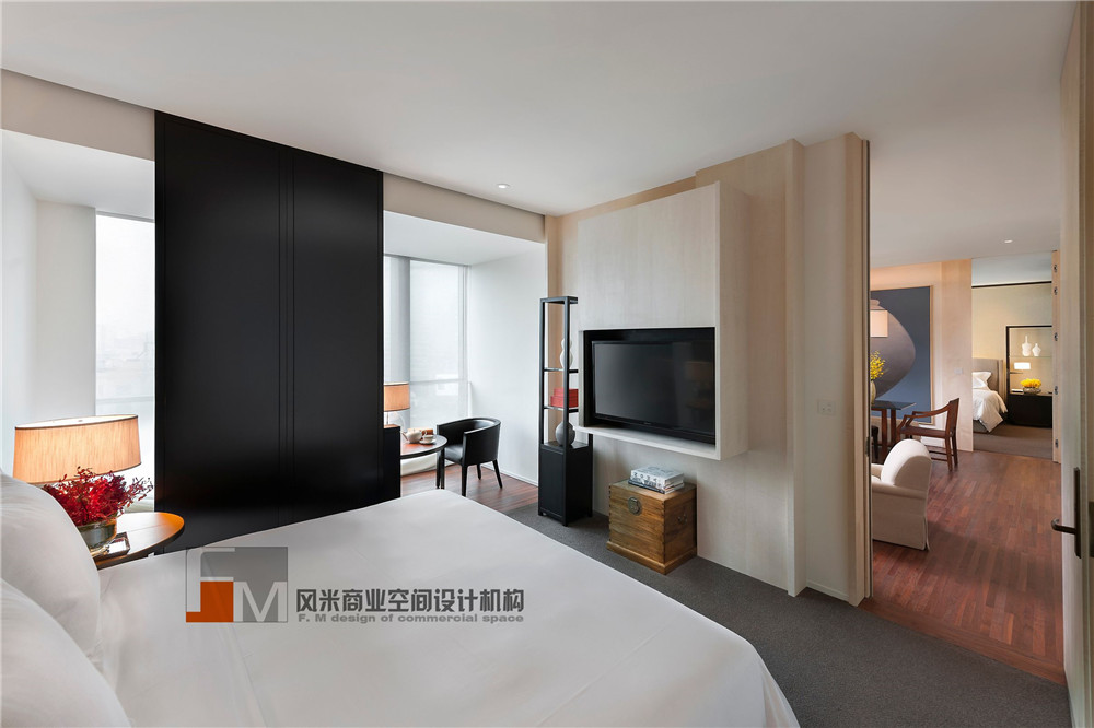 為了這家酒店，志明與春嬌從香港飛到了臺(tái)北！